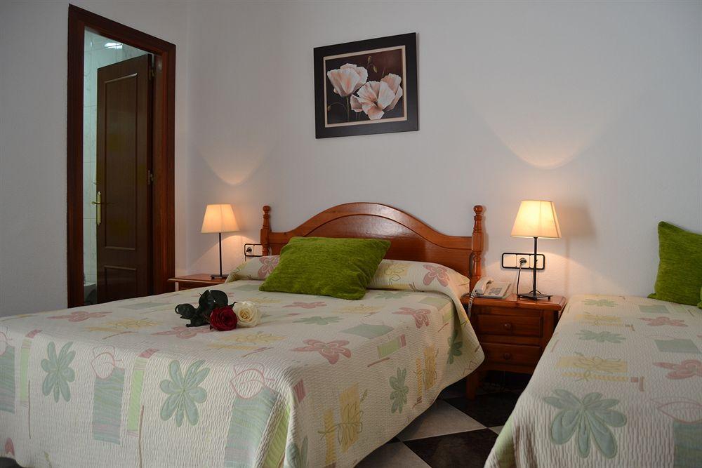 Hotel Oasis Conil De La Frontera Eksteriør bilde